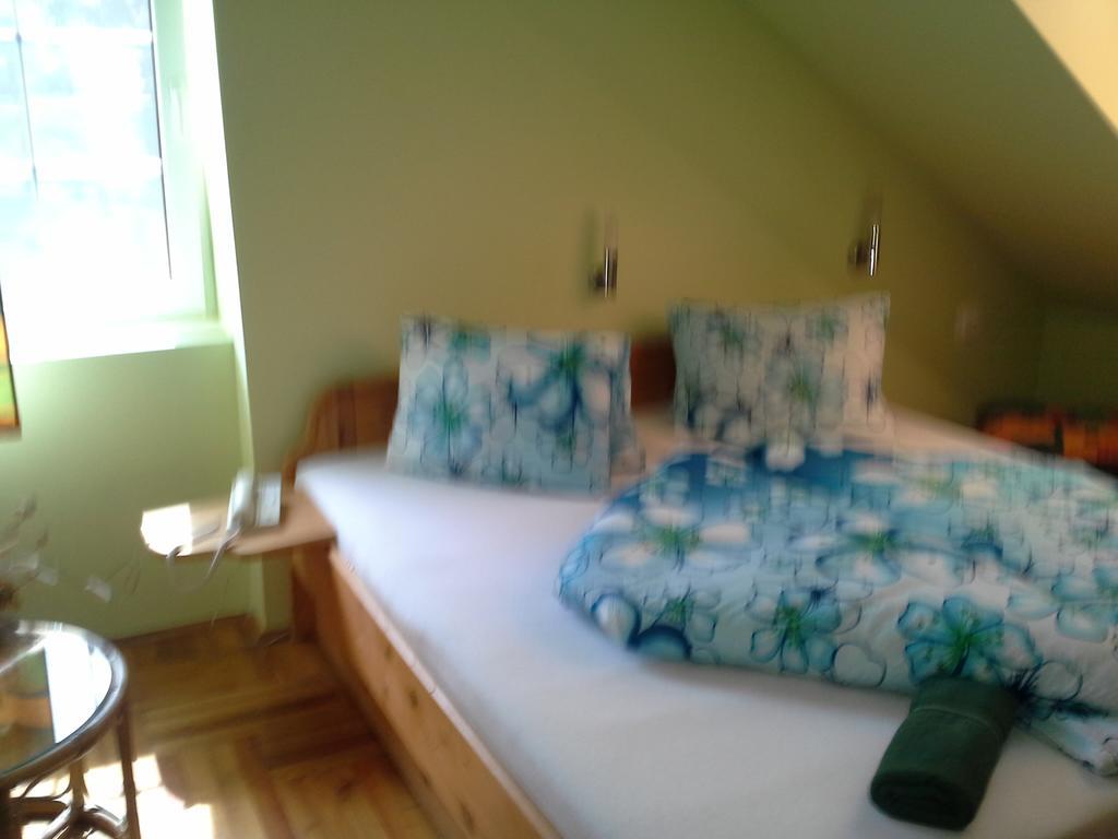 Korona Szallo Hotel Nagykanizsa Buitenkant foto