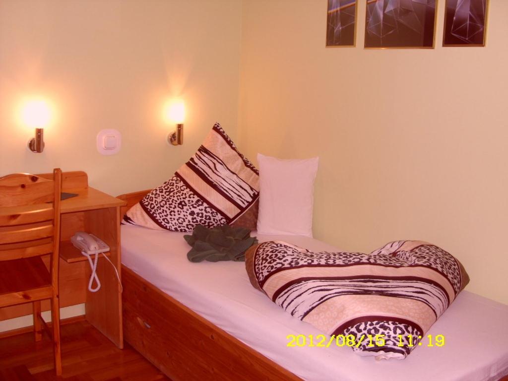 Korona Szallo Hotel Nagykanizsa Kamer foto